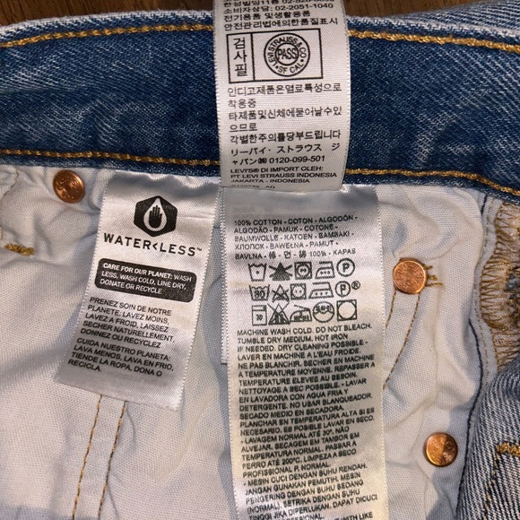 Levi's Women's Premium 501 Skinny Jeans - Picture 8 of 10